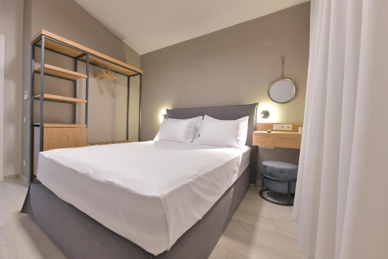 Cocoon Elegant Living Lägenhet Gerakini Exteriör bild