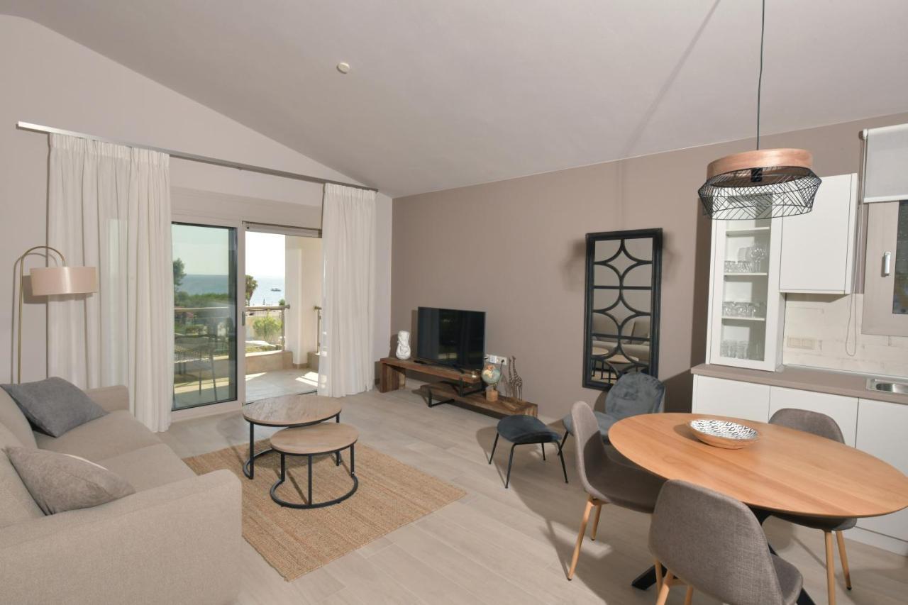 Cocoon Elegant Living Lägenhet Gerakini Exteriör bild
